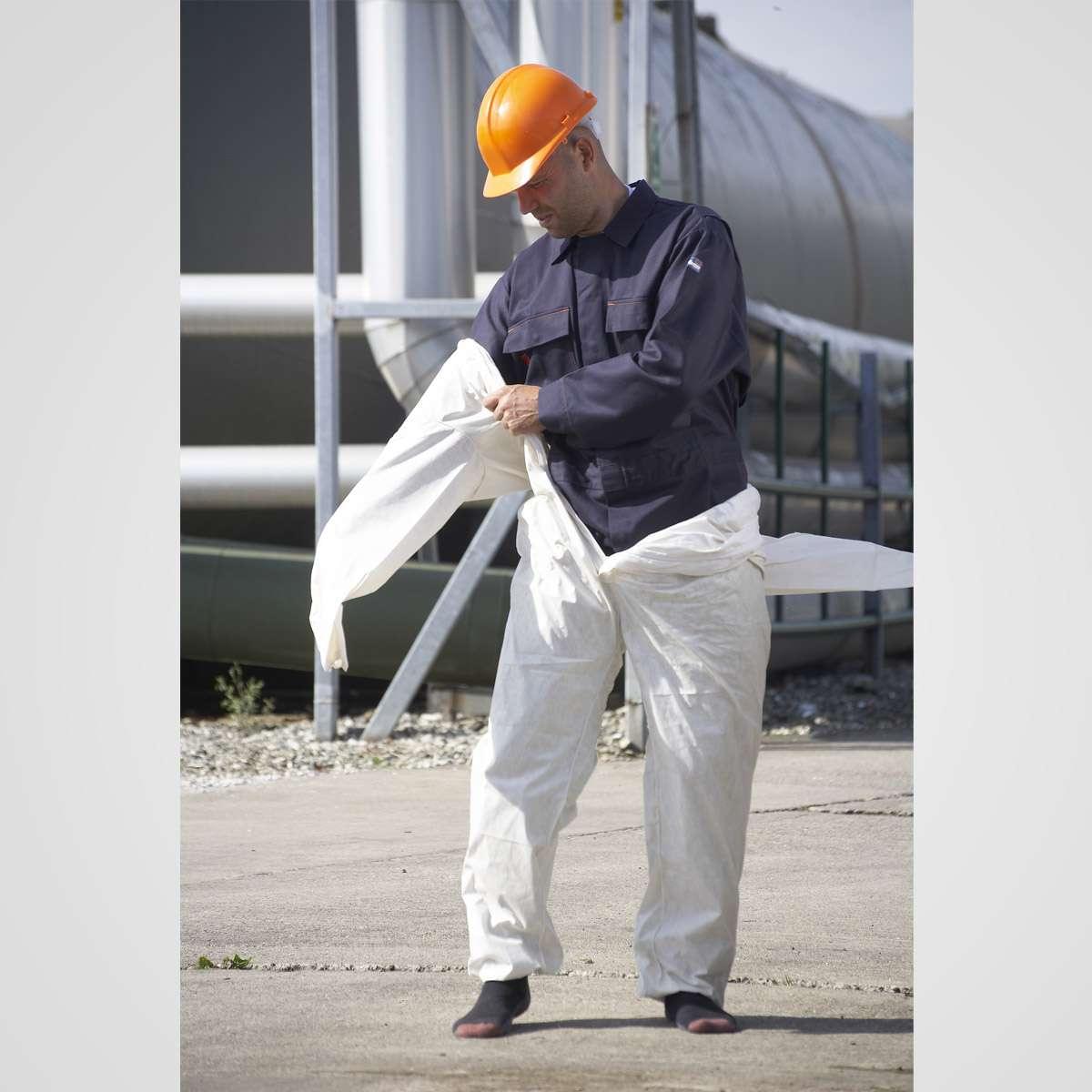 Pyrolon Plus 2 FR Disposable Coverall – EWP428 - Image 4