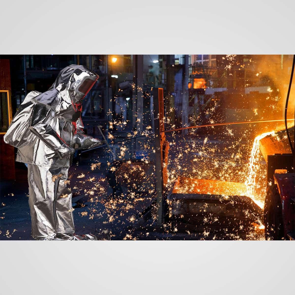 ALM 300 Aluminised Reflective Heat Protective Garments - Image 4